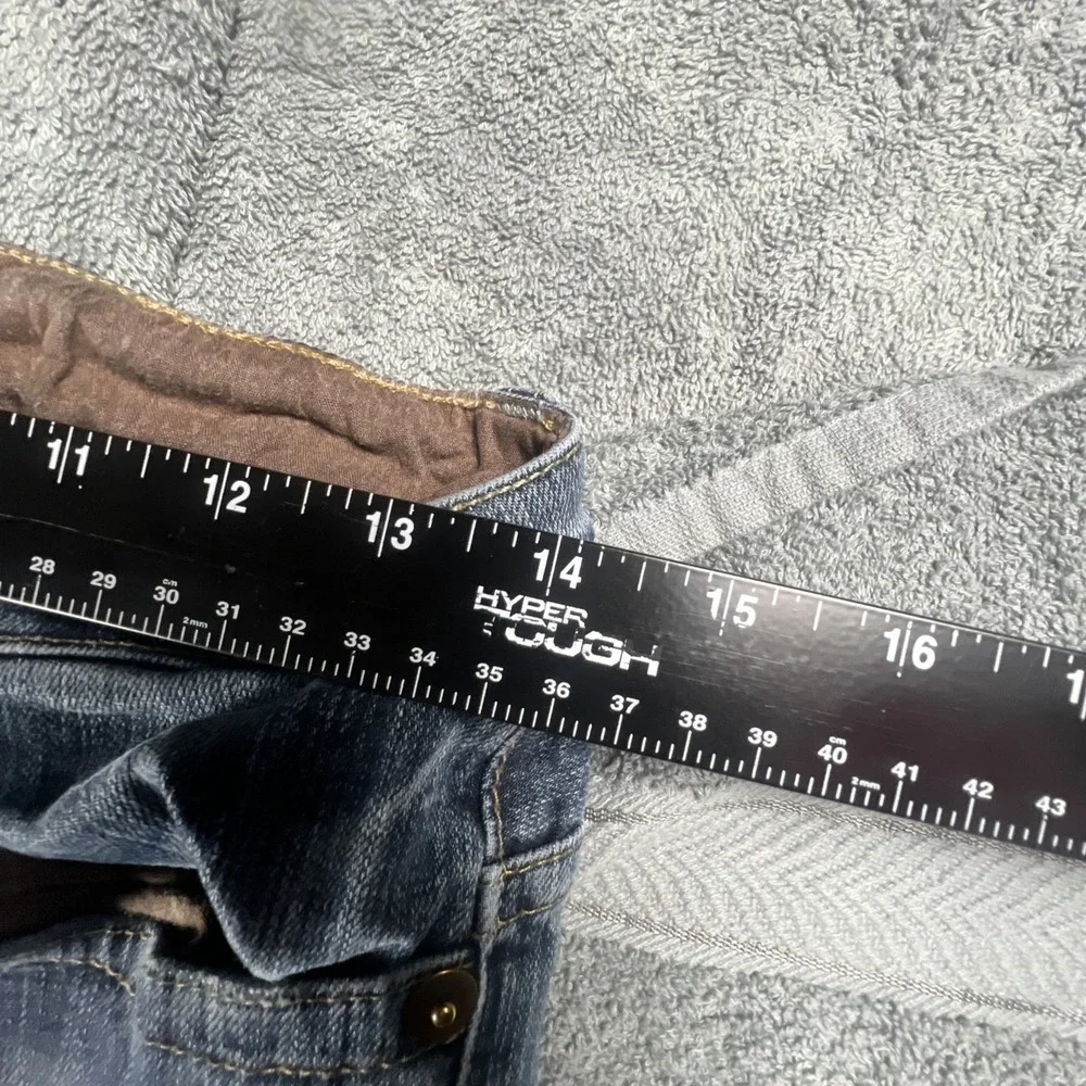 Armani Exchange product pair